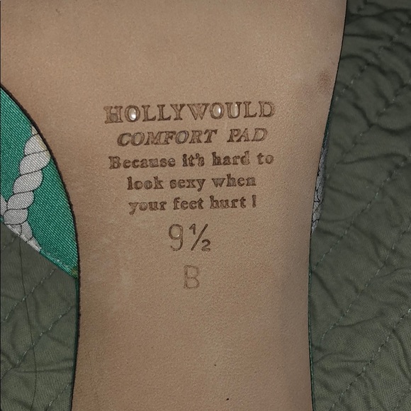 ⚓️Hollywould shoes 39.5 (9.5) but fit like 8.5/9 - Picture 6 of 8